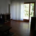 Daniela Βίλα *
